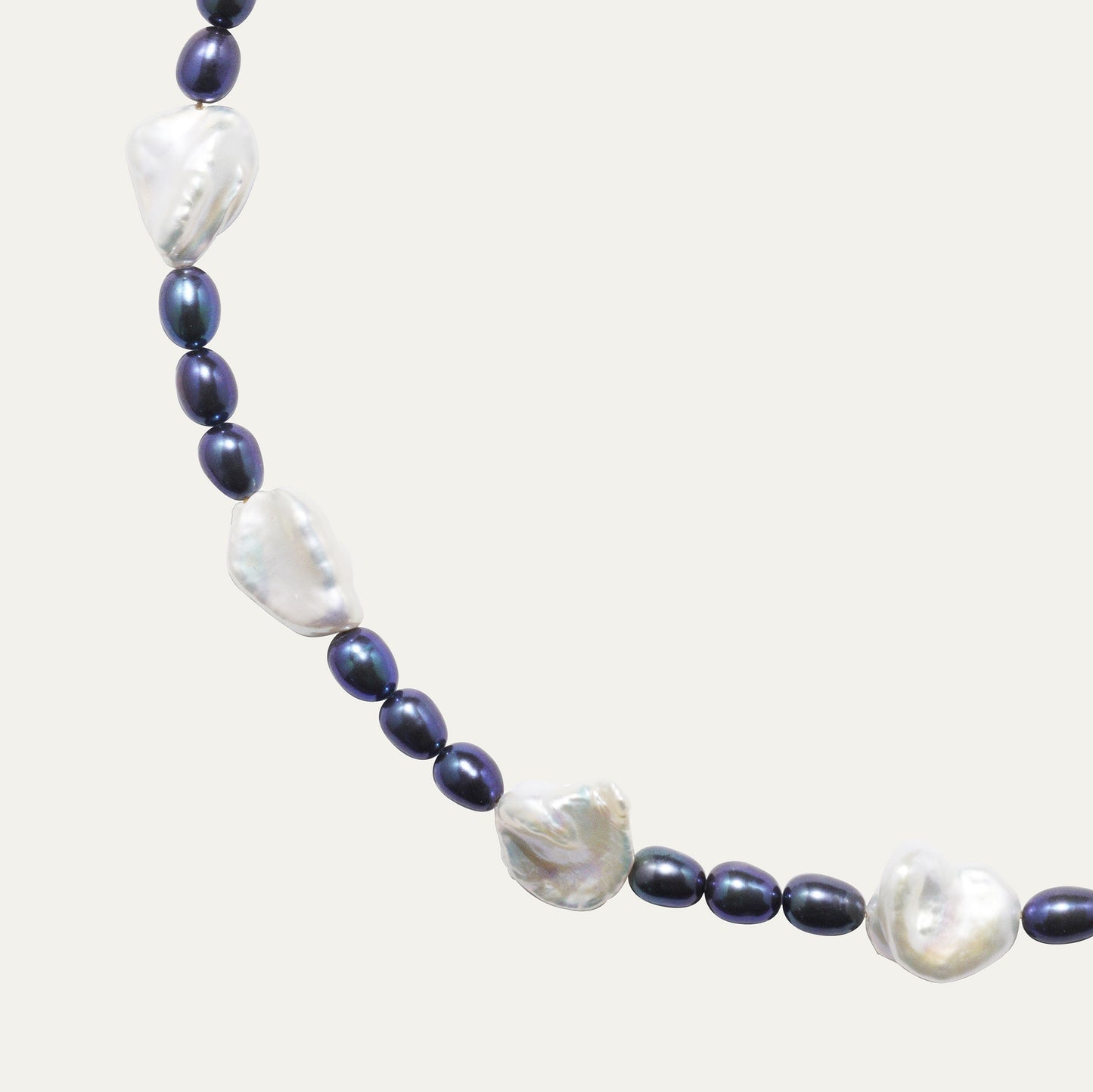 RAJA Necklace